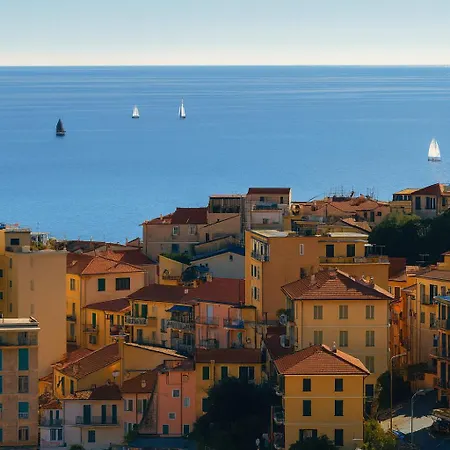 Panoramic Sea-view In