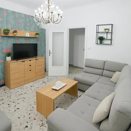 Panoramic Sea-view In *